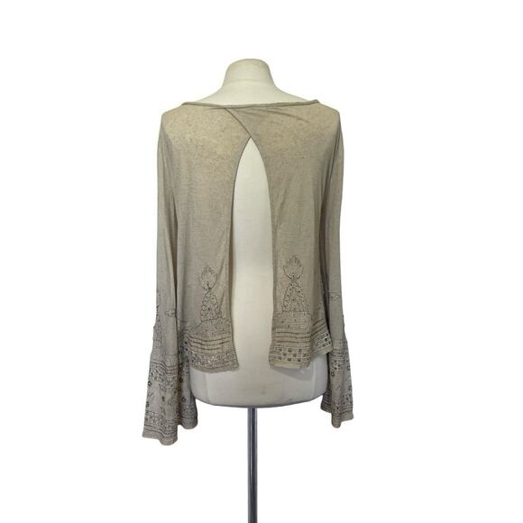 Women's Free People Split Back Linen Blend Beige Top Shirt Blouse Size Medium - Picture 3 of 11